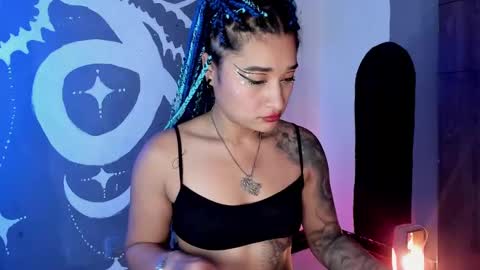 Eva  online show from December 4, 2024, 7:06 am