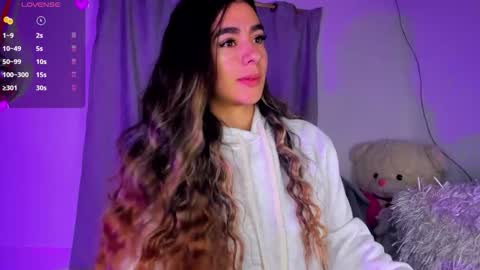 Eva Shinee online show from February 2, 2026, 10:14 am