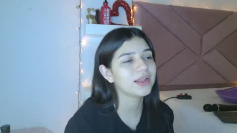 Eva Sin online show from March 2, 2026, 7:15 am