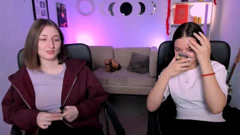 Eva online show from April 7, 2026, 5:52 am