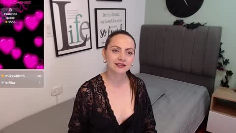 Snapshot of eva_villa chatting on December 12, 2024, 4:21 pm Eva online show from December 12, 2024, 4:21 pm