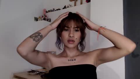 MISS EVY online show from December 17, 2025, 10:38 pm