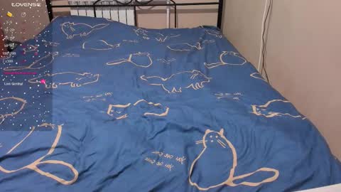 Snapshot of eva_zero chatting on December 22, 2025, 2:47 pm Eva online show from December 22, 2025, 2:47 pm