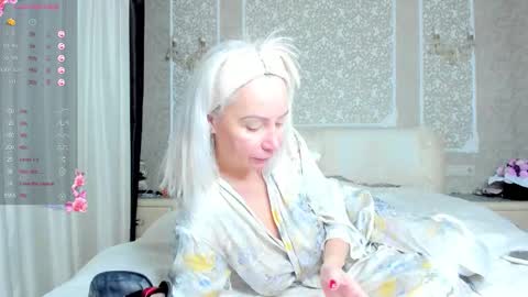 Snapshot of evaa1980 chatting on December 18, 2025, 10:54 am Eva online show from December 18, 2025, 10:54 am