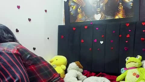 Eva online show from May 23, 2026, 8:02 pm