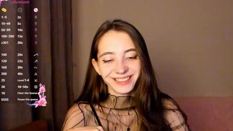 evabradly online show from October 20, 2025, 7:03 pm