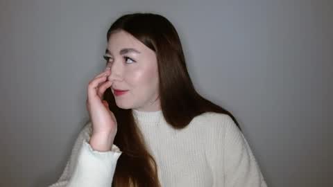 Evachaturbatte online show from April 17, 2026, 5:21 am