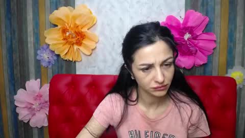 EvaClarkk online show from May 6, 2026, 5:25 am