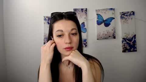 Eva online show from June 13, 2026, 2:59 pm