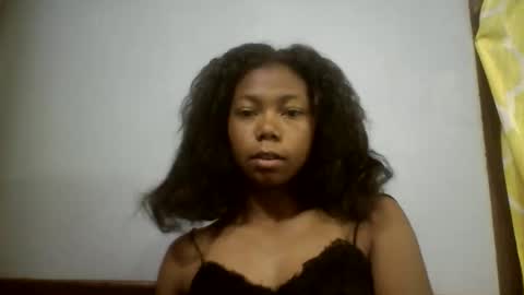 evahaldy online show from November 12, 2025, 2:23 am