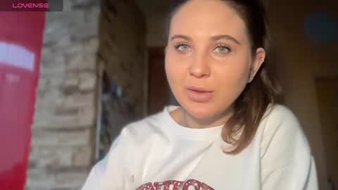 EvaHazard online show from January 26, 2025, 10:45 am