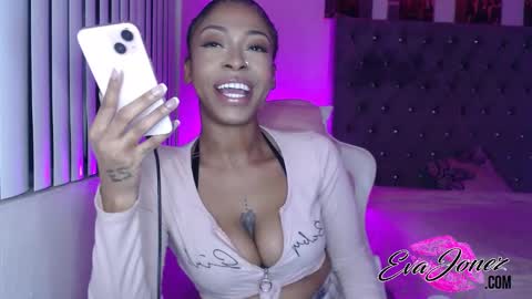 Eva online show from January 23, 2025, 7:22 am