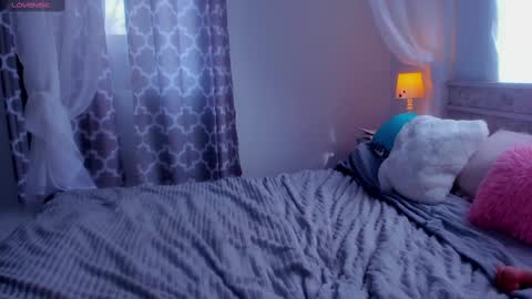 Snapshot of evalaane chatting on March 12, 2025, 12:36 pm Eva online show from March 12, 2025, 12:36 pm