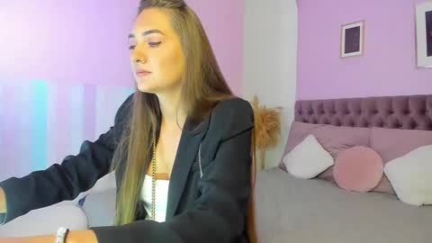 Eva online show from May 20, 2026, 3:13 am
