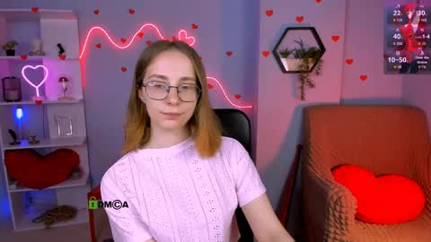 evalora online show from March 25, 2026, 8:26 pm