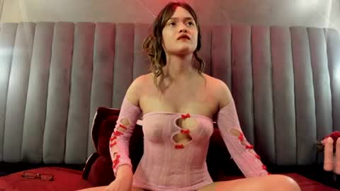 Snapshot of evalouisex_ chatting on June 28, 2026, 8:48 pm evalouisex_ online show from June 28, 2026, 8:48 pm