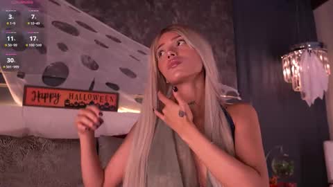 Eva Moretti online show from October 29, 2025, 1:08 am