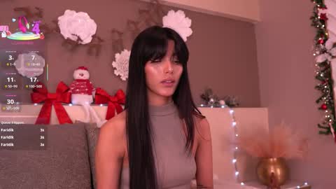 Eva Moretti online show from December 21, 2025, 7:32 pm