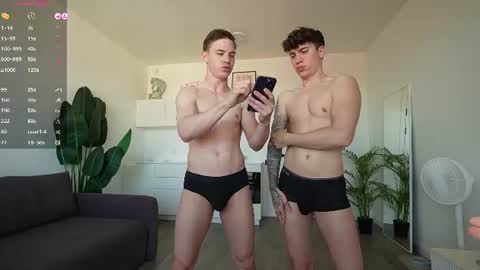 Snapshot of evan_white_ chatting on June 20, 2026, 5:54 am evan_white_ online show from June 20, 2026, 5:54 am