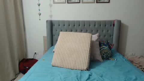 Snapshot of evangeline_kerry chatting on February 7, 2025, 2:19 am EvangelinehotsexynaturalsexydancesexyeyessexyfeetI love getting your wild side online show from February 7, 2025, 2:19 am