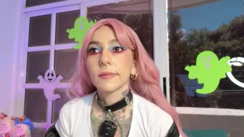 Evangelyne online show from October 26, 2025, 4:02 pm