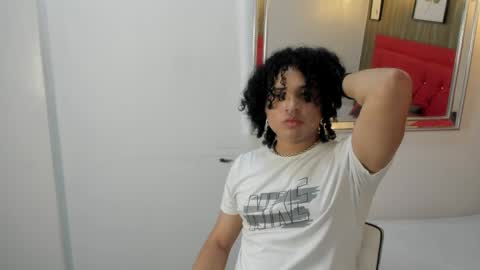 Evann  online show from April 9, 2026, 3:50 am