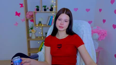 EvaOnyx online show from March 27, 2026, 10:37 am