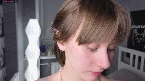 Eva online show from April 13, 2026, 7:19 pm