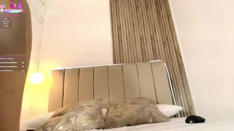 evasinclaiir online show from March 2, 2026, 8:37 pm