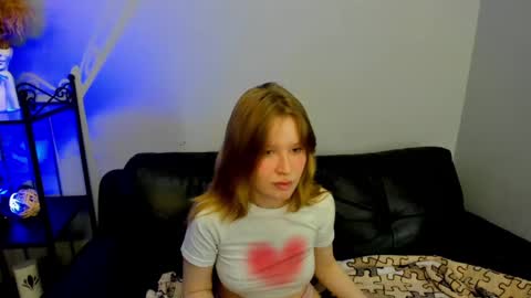 Eva online show from December 19, 2024, 7:51 pm