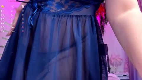 Eva online show from November 14, 2025, 1:43 pm