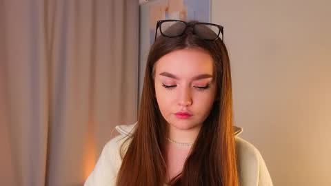 im EVA im new here dont be rude online show from April 8, 2026, 2:39 pm