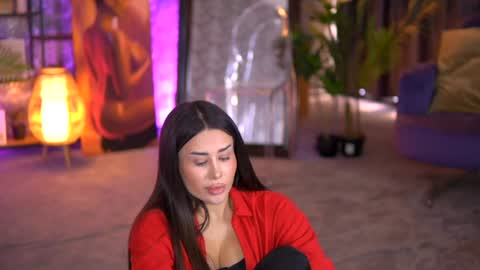 Eva online show from January 10, 2025, 12:04 pm