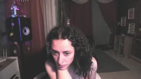 Snapshot of evee_uwu chatting on October 3, 2025, 2:52 am Eve Jane online show from October 3, 2025, 2:52 am