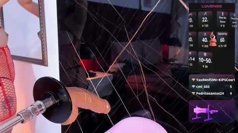 Snapshot of evelin_belen chatting on October 16, 2025, 12:17 pm EVELIN online show from October 16, 2025, 12:17 pm