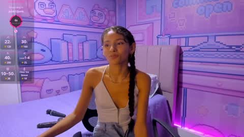 Snapshot of evelin_shy chatting on December 13, 2024, 2:54 am Evelin online show from December 13, 2024, 2:54 am