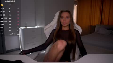 Evelina online show from April 26, 2026, 11:41 am