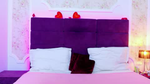 EvelinHill online show from February 23, 2026, 5:05 am