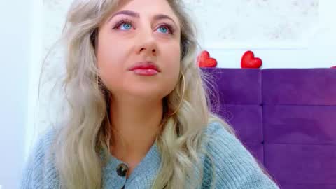 EvelinHill online show from March 2, 2026, 4:58 am