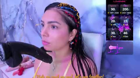 Snapshot of evelinn_belen chatting on July 3, 2026, 11:49 am Evelinn belen online show from July 3, 2026, 11:49 am