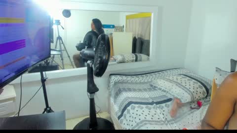 DAYANITA online show from January 18, 2025, 7:15 pm