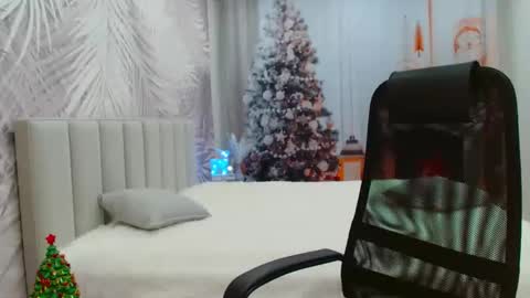 evelove online show from February 8, 2026, 6:00 pm