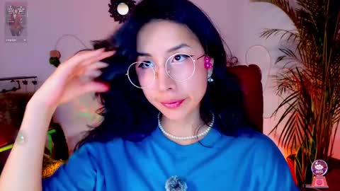 Snapshot of evelyn_chelle chatting on April 23, 2026, 12:45 am Im Eve or Chelle Next Stream 191224 online show from April 23, 2026, 12:45 am