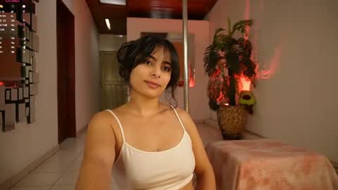 Snapshot of evelyn_evelyn chatting on July 11, 2026, 8:22 pm evelyn evelyn online show from July 11, 2026, 8:22 pm