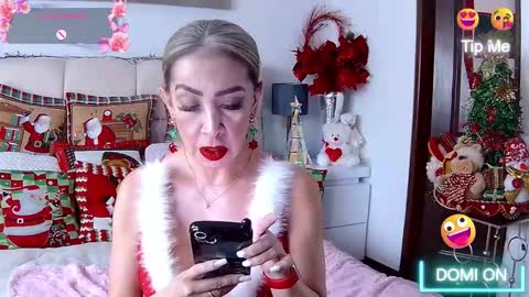 EvelynaGrey online show from December 19, 2025, 8:27 pm