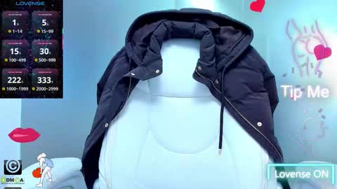 evelyne_rose online show from February 1, 2026, 6:12 am