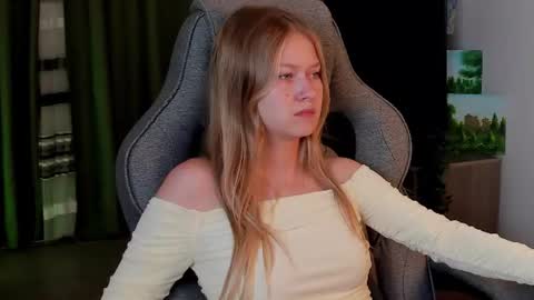 Snapshot of evemundie chatting on July 20, 2026, 10:50 am Eve online show from July 20, 2026, 10:50 am