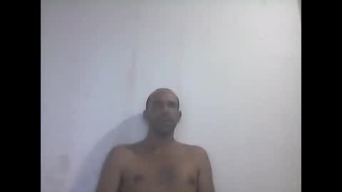 Snapshot of everaldosantos chatting on January 7, 2025, 10:19 pm everaldosantos online show from January 7, 2025, 10:19 pm