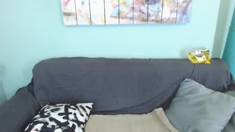 Everly online show from January 12, 2025, 5:22 pm