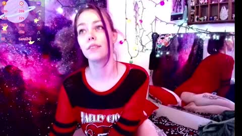 Snapshot of everlyester chatting on February 27, 2025, 12:56 pm Evie online show from February 27, 2025, 12:56 pm